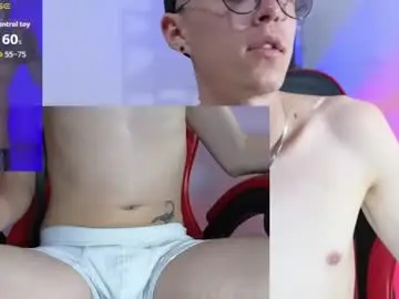 Chaturbate Private Sex Chat of elian_cooper18