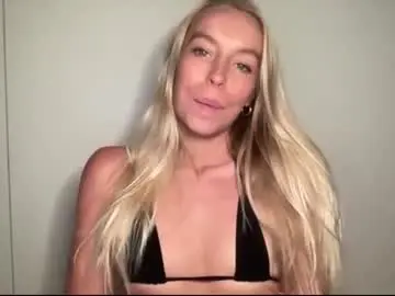 Chaturbate Adult Video Chat of heyitslulu
