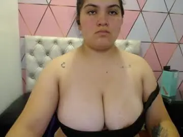 Chaturbate Adult Video Chat of katalina_santana25