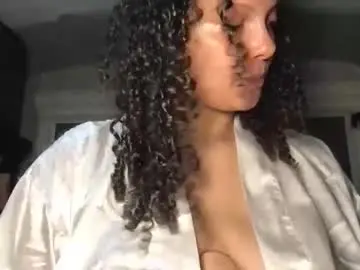Chaturbate Live Porn of luluvalenttine