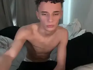 Chaturbate Free Porn Cam of lz_britboy