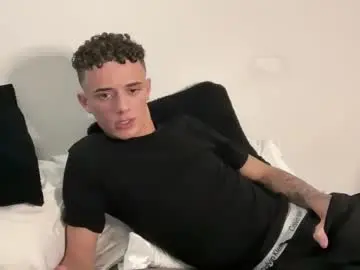 Chaturbate Adult Video Chat of lz_britboy