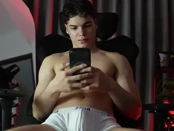 Chaturbate Live Sex of max_cortes1_