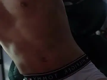 Chaturbate Free Porn Cam of max_cortes1_