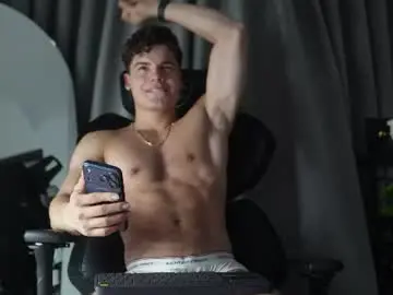 Chaturbate Live Porn of max_cortes1_