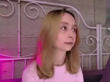 Chaturbate Live Porn of sweatee_fluff