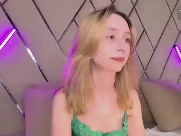 Chaturbate Adult Video Chat of sweatee_fluff