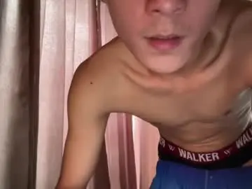 Chaturbate Live Porn of yummyjustine07