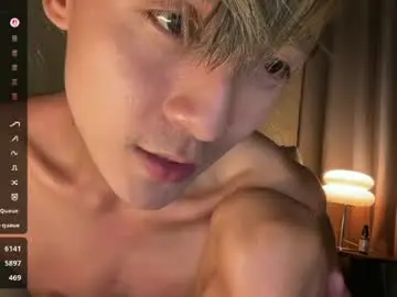 Chaturbate Best live sex cam show of yummyjustine07