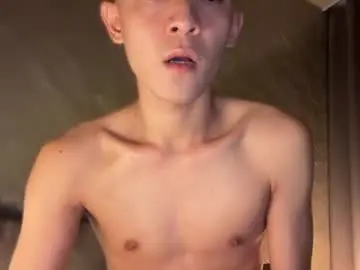 Chaturbate Sex Cam of yummyjustine07