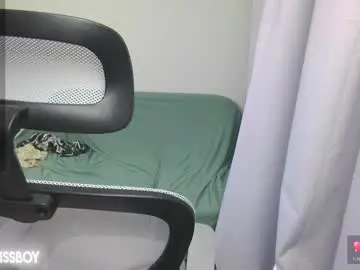 Chaturbate Live Sex Cam of leonkissboy