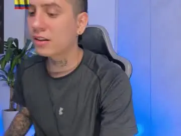 Chaturbate Watch Live Sex Cams of yeiko_romero_