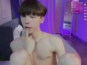 Chaturbate Best live sex cam show of cumte_boy