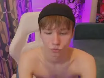 Chaturbate Live Sex Cam of cumte_boy
