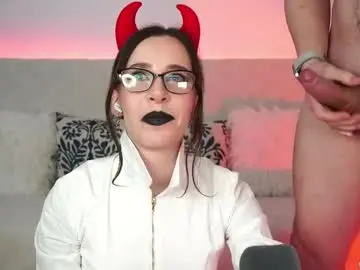 Chaturbate Live Sex Cam of jill_poison