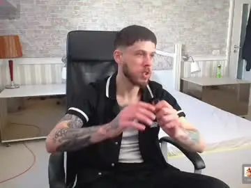 Chaturbate Adult Webcams of jonahshaw