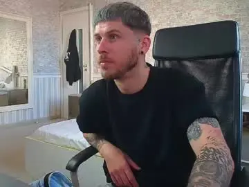 Chaturbate Sex Cam of jonahshaw