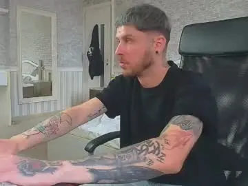 Chaturbate Free Porn Cam of jonahshaw
