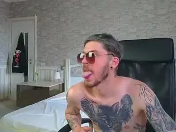 Chaturbate Live Porn of jonahshaw