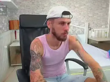 Chaturbate Adult Webcams of jonahshaw