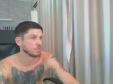 Chaturbate Live Sex Cam of jonahshaw