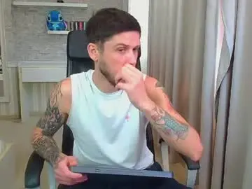Chaturbate Sex Cam of jonahshaw