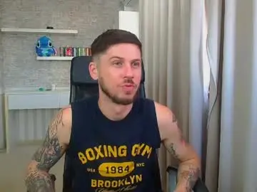 Chaturbate Live Sex Cam of jonahshaw