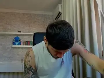 Chaturbate Free Porn Cam of jonahshaw