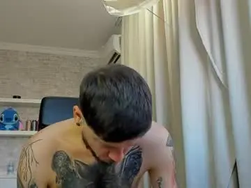 Chaturbate Free Porn Cam of jonahshaw