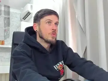 Chaturbate Watch Live Sex Cams of jonahshaw