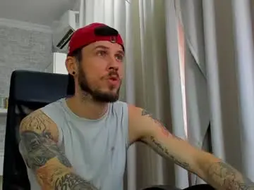 Chaturbate Adult Webcams of jonahshaw