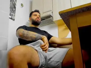 Chaturbate Watch Live Sex Cams of lukedenver