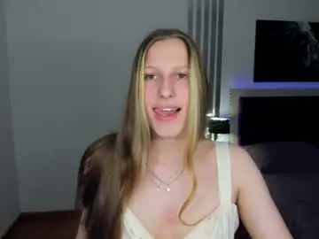 Chaturbate Live Sex Cam of miagracefull