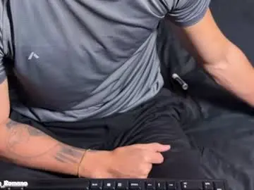 Chaturbate Sex Chat of salvatore_romanoo