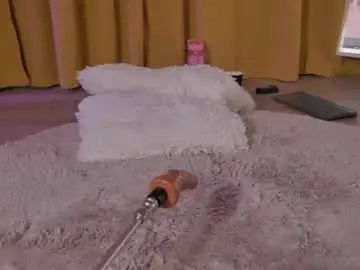 Chaturbate Live Porn of sonia_secrets