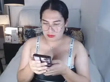 Chaturbate Adult Video Chat of supermodelsexymark