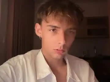 Chaturbate Free Live Porn of witnessboy