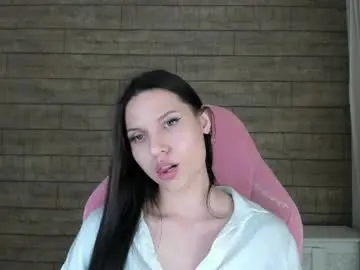 Chaturbate Live Sex Cam of aliceversal