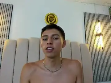 Chaturbate Sex Cam of kenny_hank