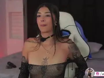 Chaturbate Sex Cam of mariana_monroe04