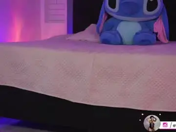 Chaturbate Sex Cam of mariana_monroe04