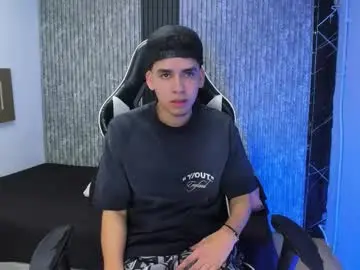 Chaturbate Sex Cam of mike_0233