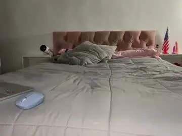 Chaturbate Best live sex cam show of emmaonlyx1