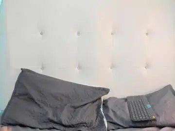 Chaturbate Adult Video Chat of olivia_bunny52