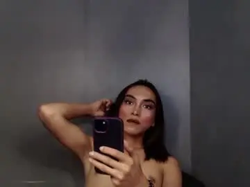 Chaturbate Sex Cam of queenfoxylady