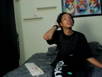 Chaturbate Free Porn Cam of smith_66jr