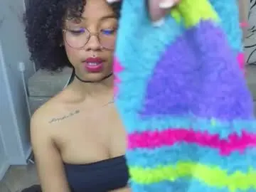 Chaturbate Free Porn Cam of violeth_b