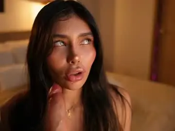 Chaturbate Live Sex Cam of abril_w18