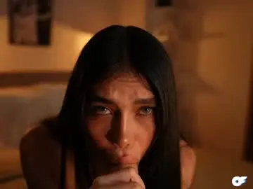 Chaturbate Free Porn Cam of abril_w18