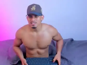 Chaturbate Live Sex Cam of alan_newton1